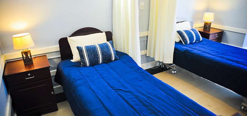 Jurupa hills double bedroom, with curtain for privacy